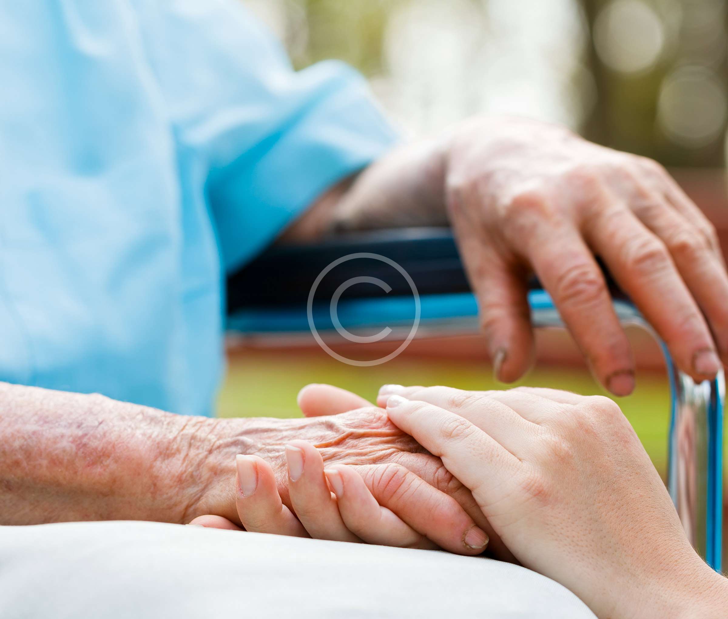 6 Caregiver Tips for Senior Financial Planning: What You Need to Know